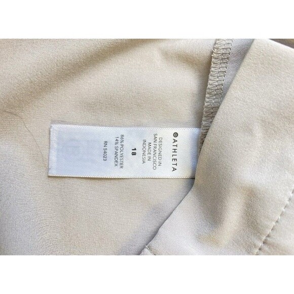 Athleta Shorts Skyline II Wrap Tie Waist Beige Plus Size 18 - Picture 9 of 11